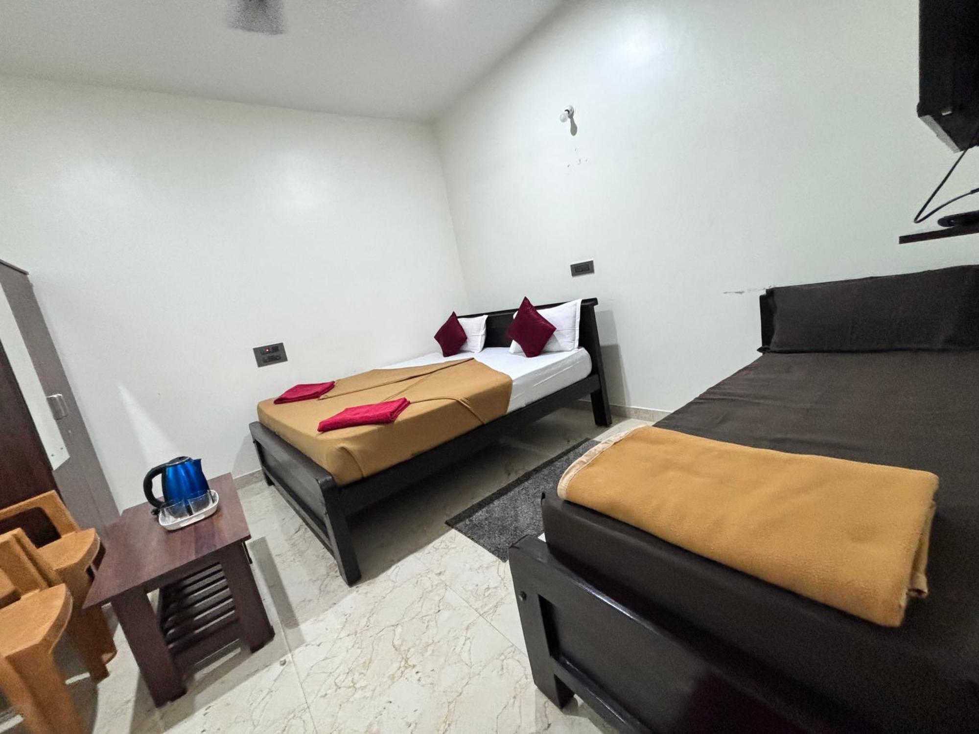 Sri Siri Lodge And Hotel Chikmagalur Luaran gambar
