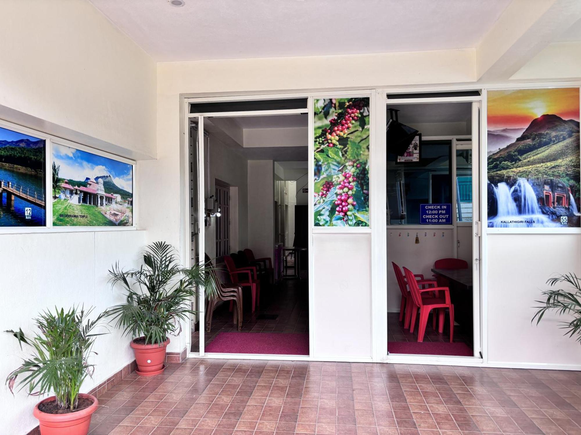 Sri Siri Lodge And Hotel Chikmagalur Luaran gambar