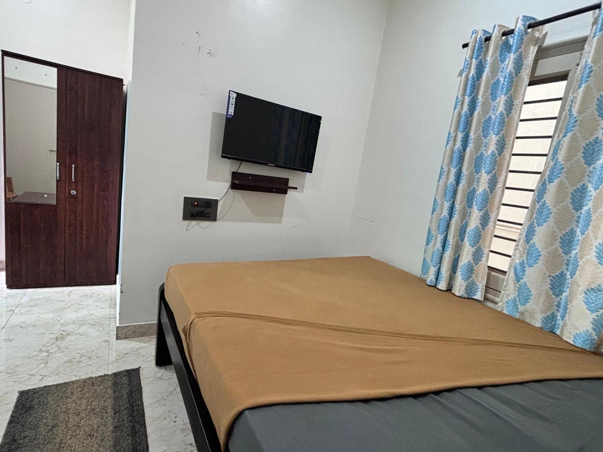 Sri Siri Lodge And Hotel Chikmagalur Luaran gambar